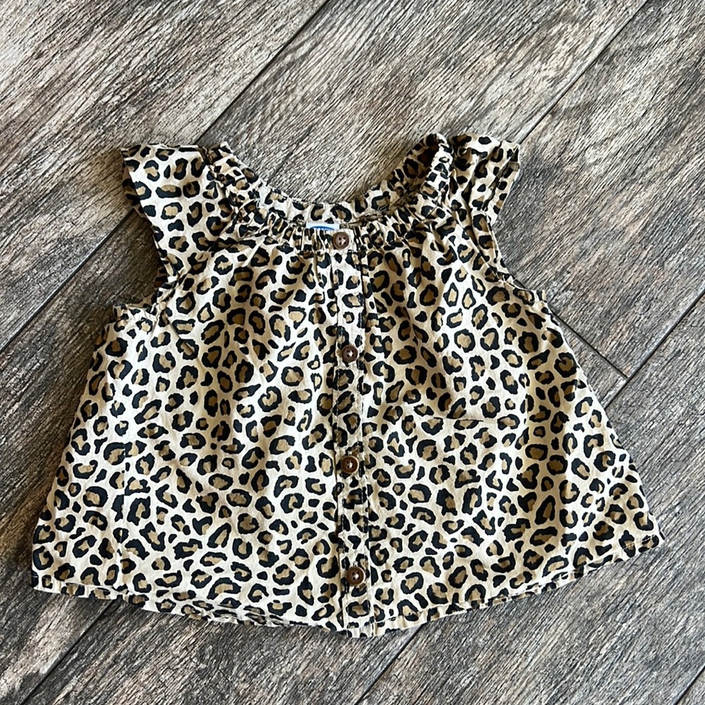Old navy cheetah top